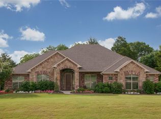 4221 Wisteria Trl, Midlothian, TX 76065