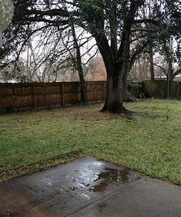 5th image of 9660 Gross St