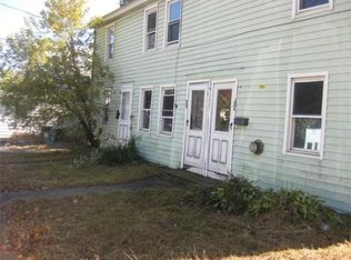 54 West St, Ware, MA 01082