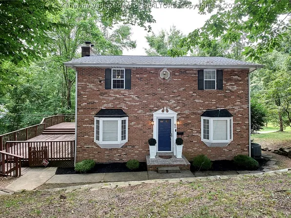 60 Abney Cir, Charleston, WV 25314
