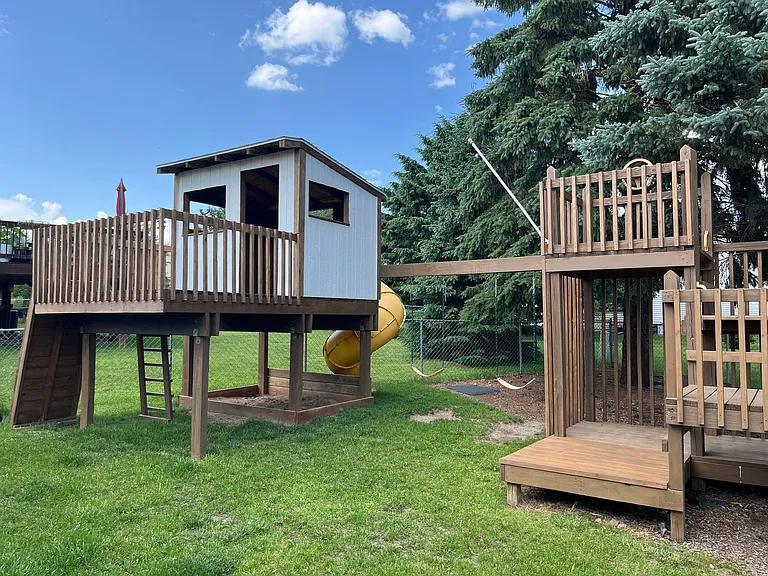 5918 Shetland Dr NW — Photo 55