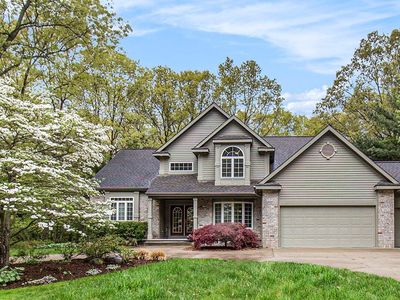 18835 Legacy Point Dr, Spring Lake, MI, 49456
