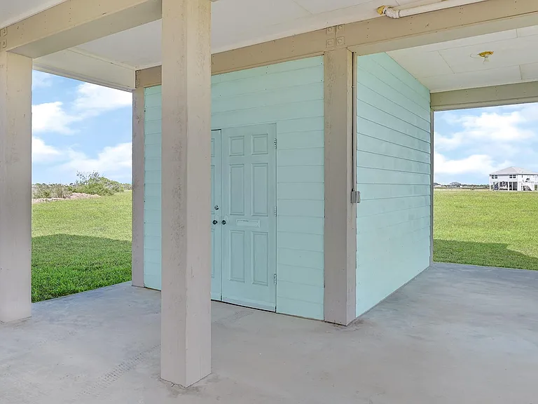 747 Waypoint Dr — Photo 9