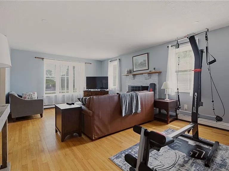 224 Oliphant Ln #B — Photo 10