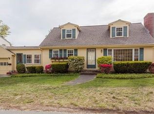 1245 Roseanne St, New Bedford, MA 02740