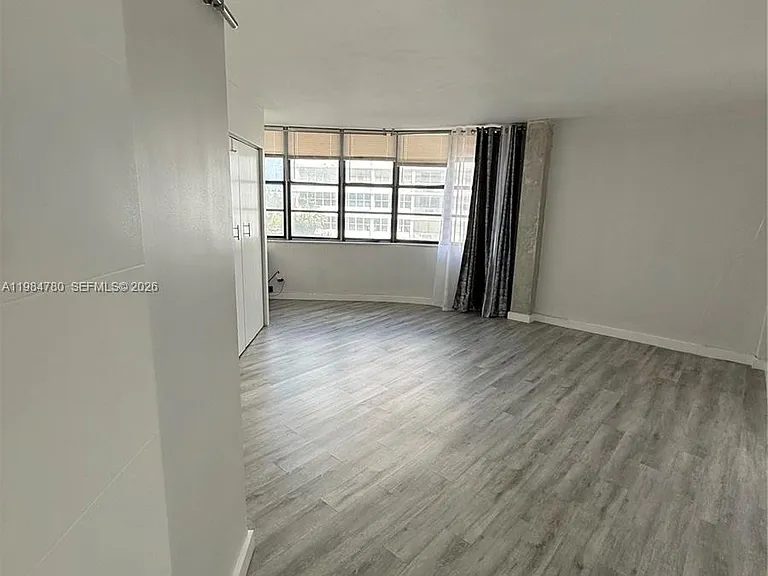 1825 S Ocean Dr #305 — Photo 17