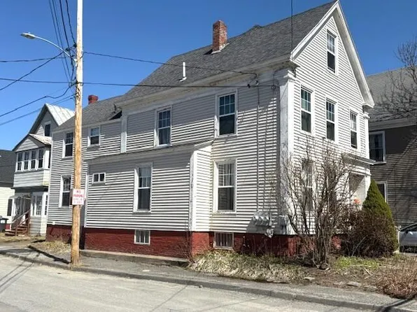 13 Center Street, Waterville, ME 04901