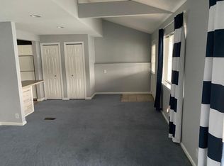 4037 W Silver Lake Rd #A, Fenton, MI 48430