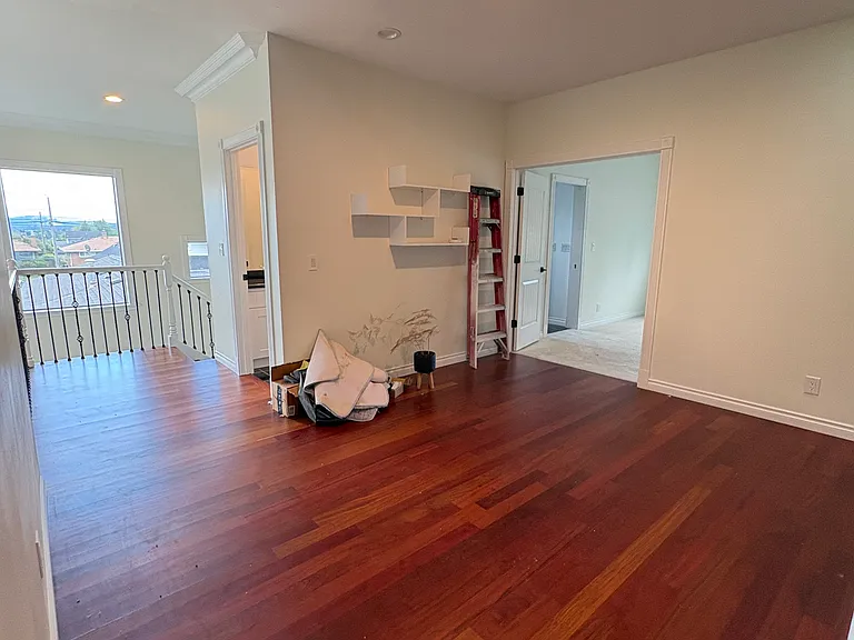 2556 S Eddy St — Photo 12