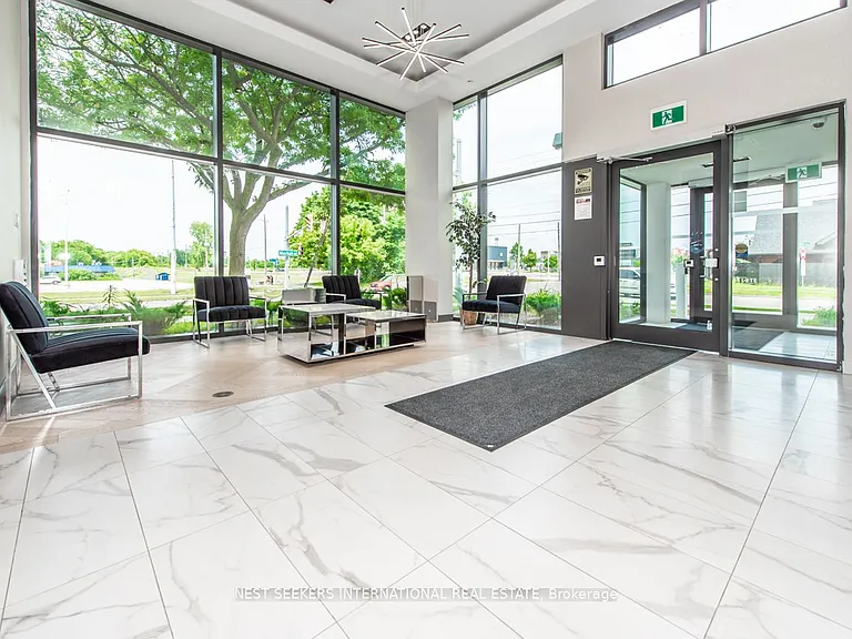 7 Erie Ave #307 — Photo 14