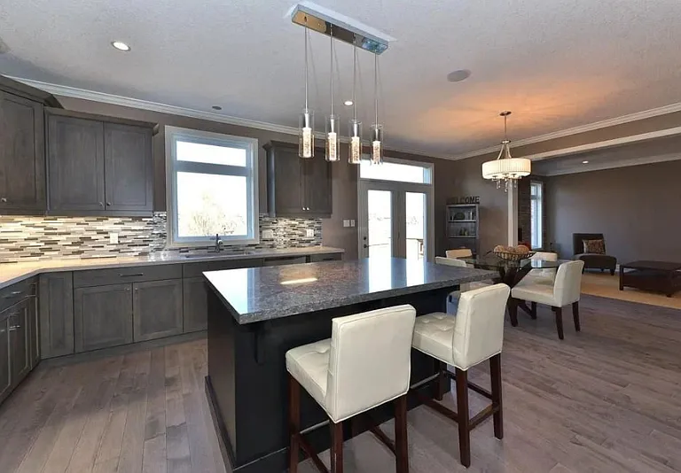 3135 Pincombe Dr — Photo 12