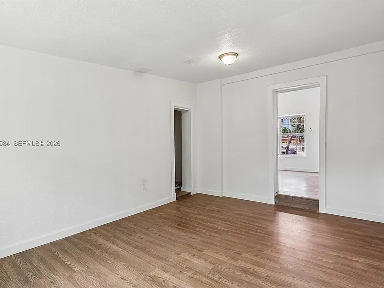 1045 NW 115th St — Photo 31