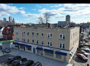 Magnolia Building 635-651 Albany Ave - C-4, Hartford, CT 06112