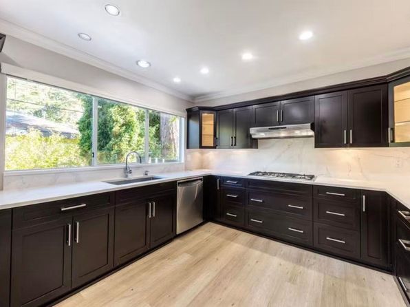 7 bedroom rental in Vancouver — photo 2