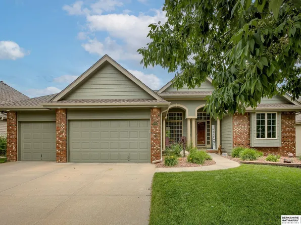 17224 Washington St, Omaha, NE 68135