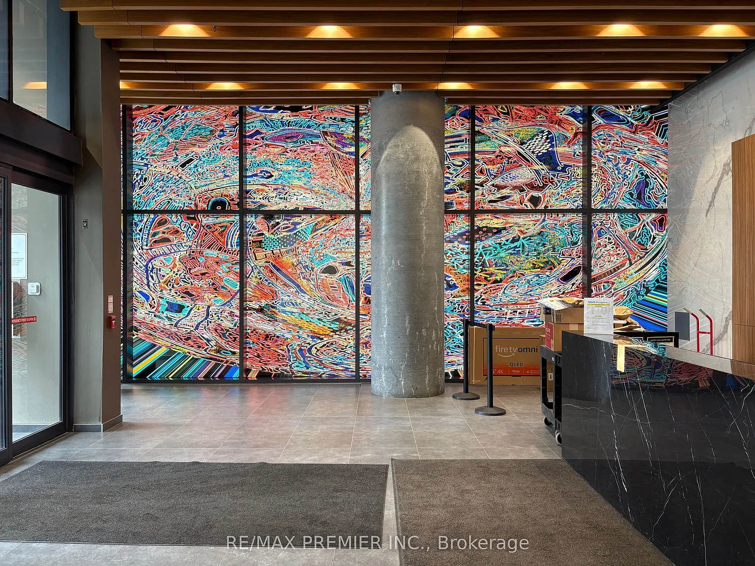 2 bed, $2,300 — Photo 2