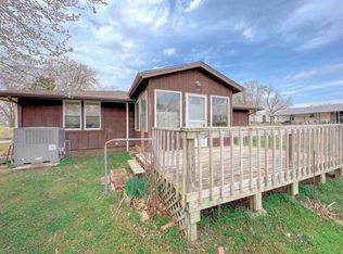 613 N Phillips Ave, Shidler, OK 74652
