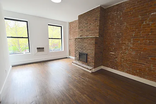 315 W 29th St #4A Photo 1