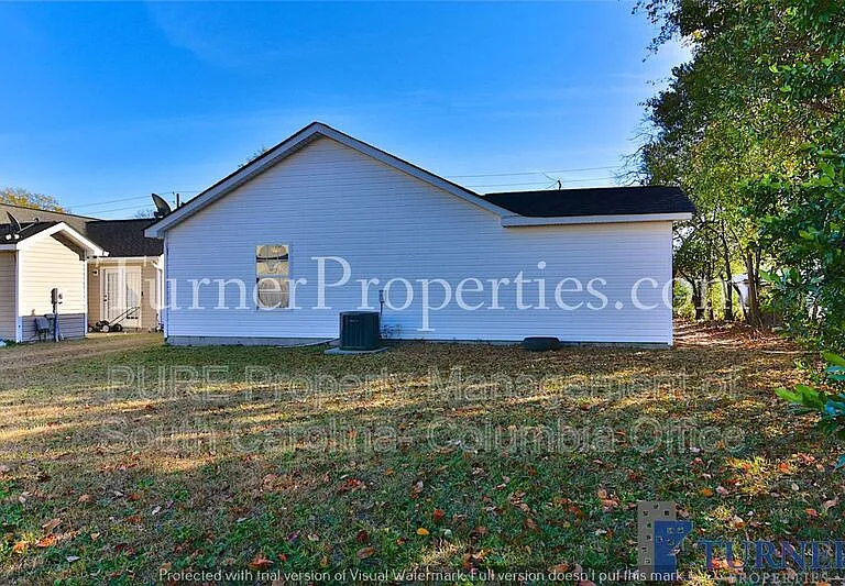 1726 Smith Dr — Photo 5