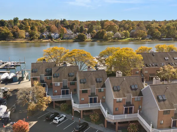 7 River Rd, Greenwich, CT