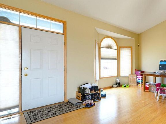 3rd image of 9149 Georgia Ave N