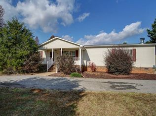 6408 Greenfield Dr, Spartanburg, SC 29303