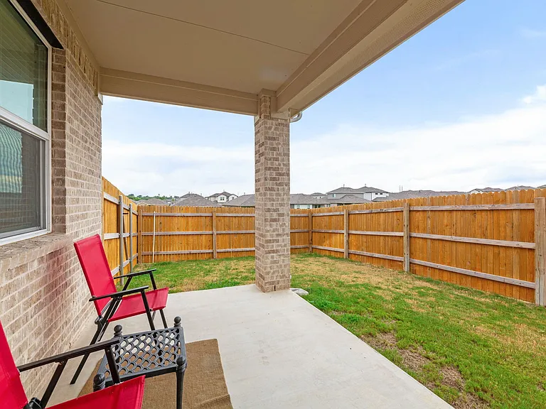 412 Baum Dr — Photo 7