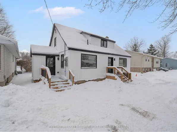 145 Victoria St W #A, South Huron, ON N0M 1S2