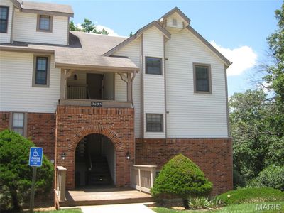 7035 Green Tee Ct APT B, Saint Louis, MO, 63129