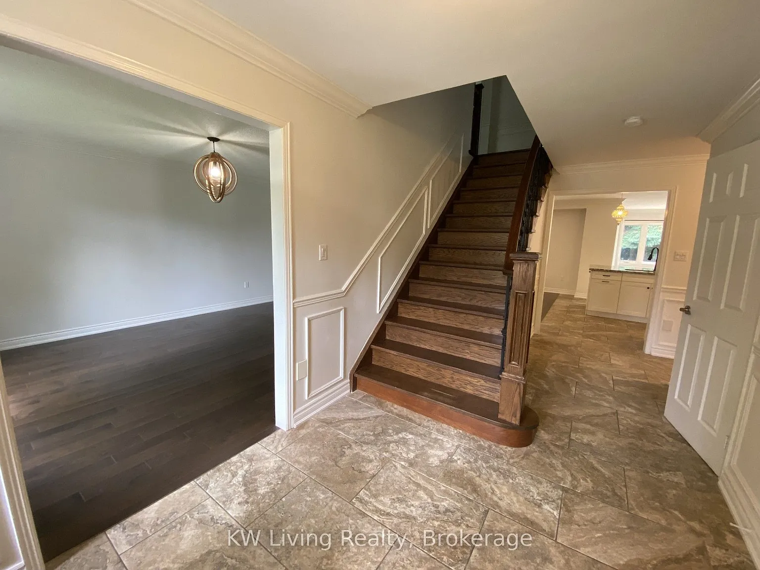 5 bed, $5,900 — Photo 3