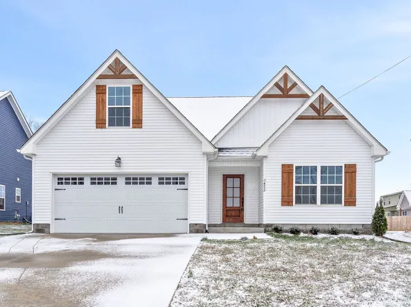 472 Hawkins Rd, Clarksville, TN 37040