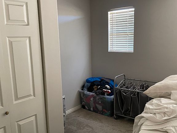 5th image of 3919 E Chilton Rd