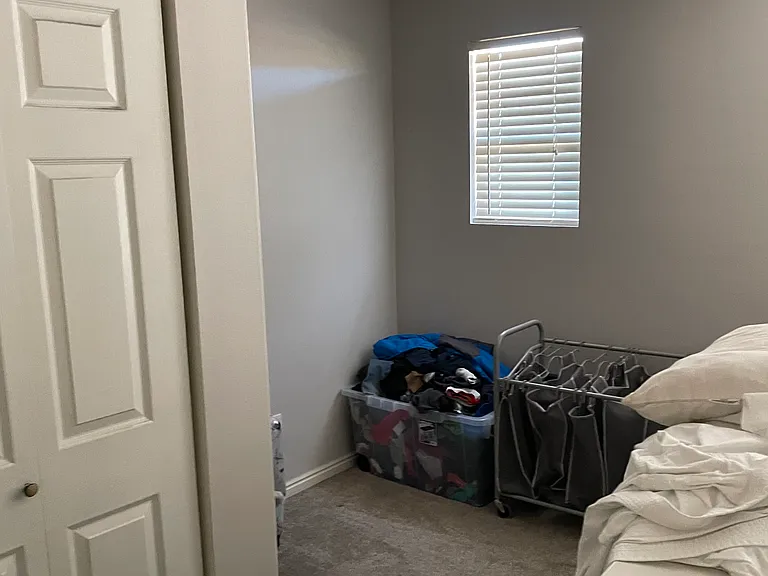 3919 E Chilton Rd — Photo 5