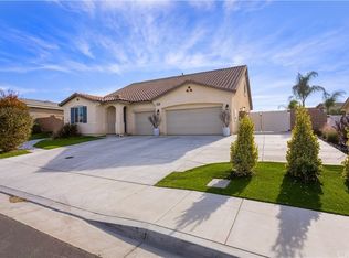 31313 Windstone Dr, Winchester, CA 92596