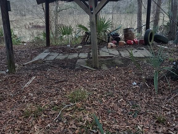 3rd image of 747 Passman Rd