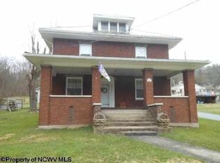 846 Maple Ave, Grafton, WV 26354