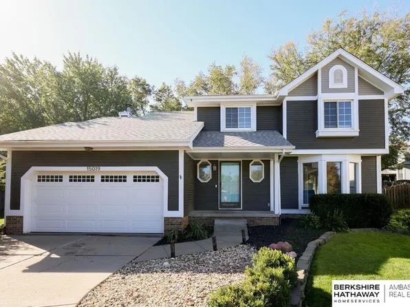 15019 Wirt Cir, Omaha, NE 68116