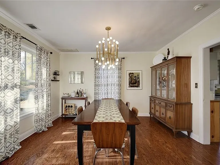 4412 Barrow Ave — Photo 10