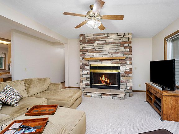 2nd image of 4170 Nantucket Dr