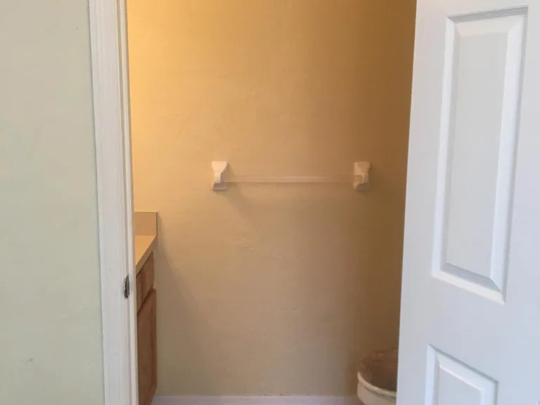 3901 SW 20th Ave #101 — Photo 10