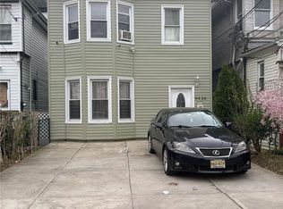 9424 50th Ave, Elmhurst, NY 11373