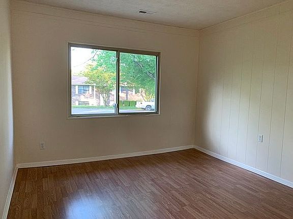 2nd image of 6608 Cadbury Dr
