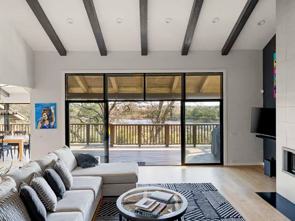 26 River Bluff Ln, Carmichael, CA 95608