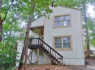 1200 Selwyn Ln, Cary, NC 27511