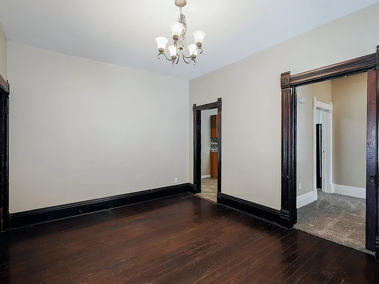 828 F St — Photo 4