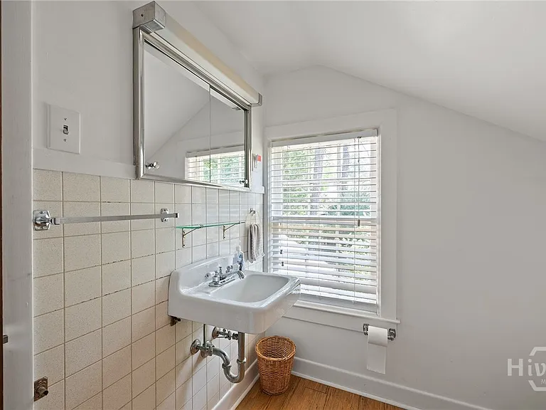 321 Milledge Hts — Photo 11