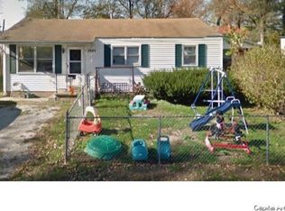 2945 S 12th St, Springfield, IL 62703