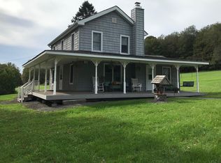 47 Roberts Rd, Starlight, PA 18461