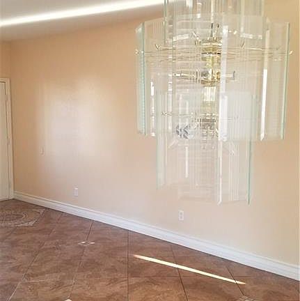 5th image of 1190 Swarthmore Ct