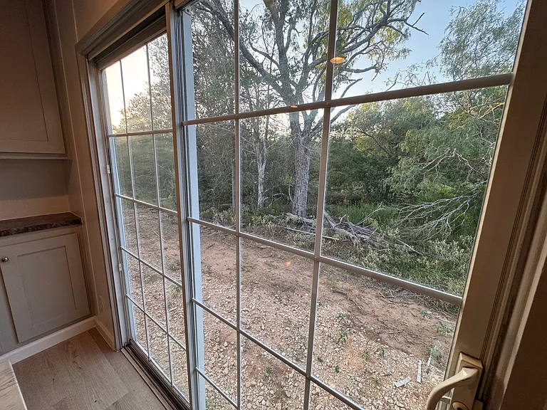 175 Milam Ln #B — Photo 7